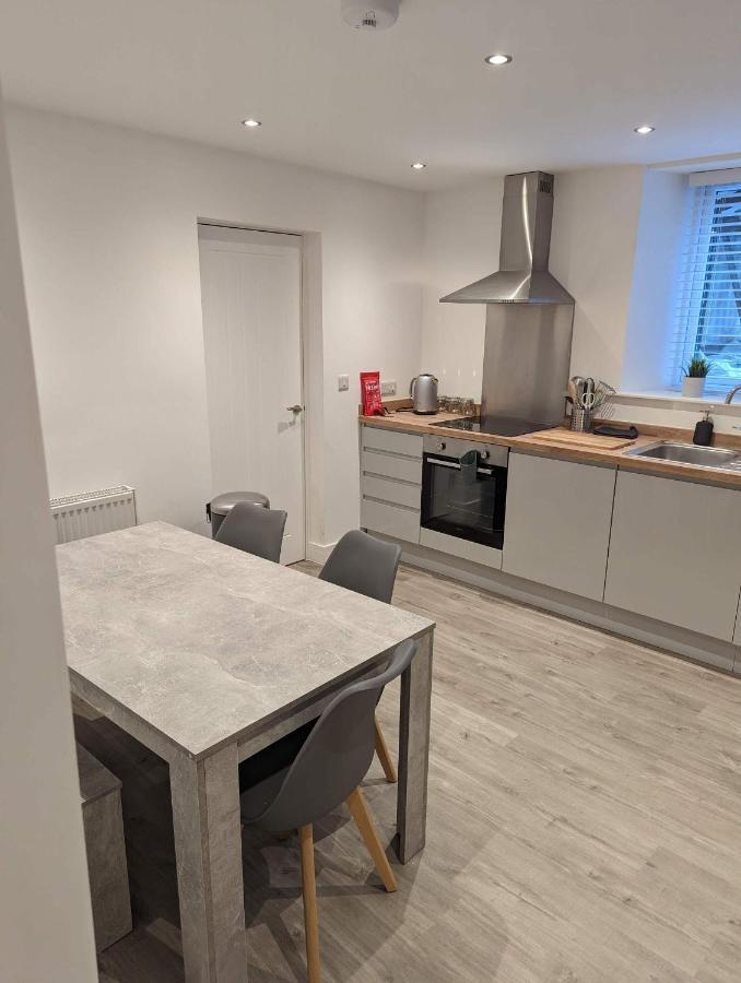 Fernworthy Apartment